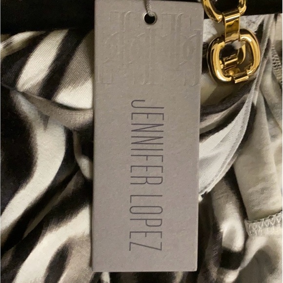 Jennifer Lopez Into the Wild Moody Zebra Maxi - Picture 11 of 12